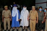 पुलिस की गिरफ्त में आरोपी, फोटो सोर्स- X वीडियो ग्रैब
