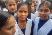 छात्र-छात्राओं का प्रदर्शन, फोटो सोर्स- X वीडियो ग्रैब
