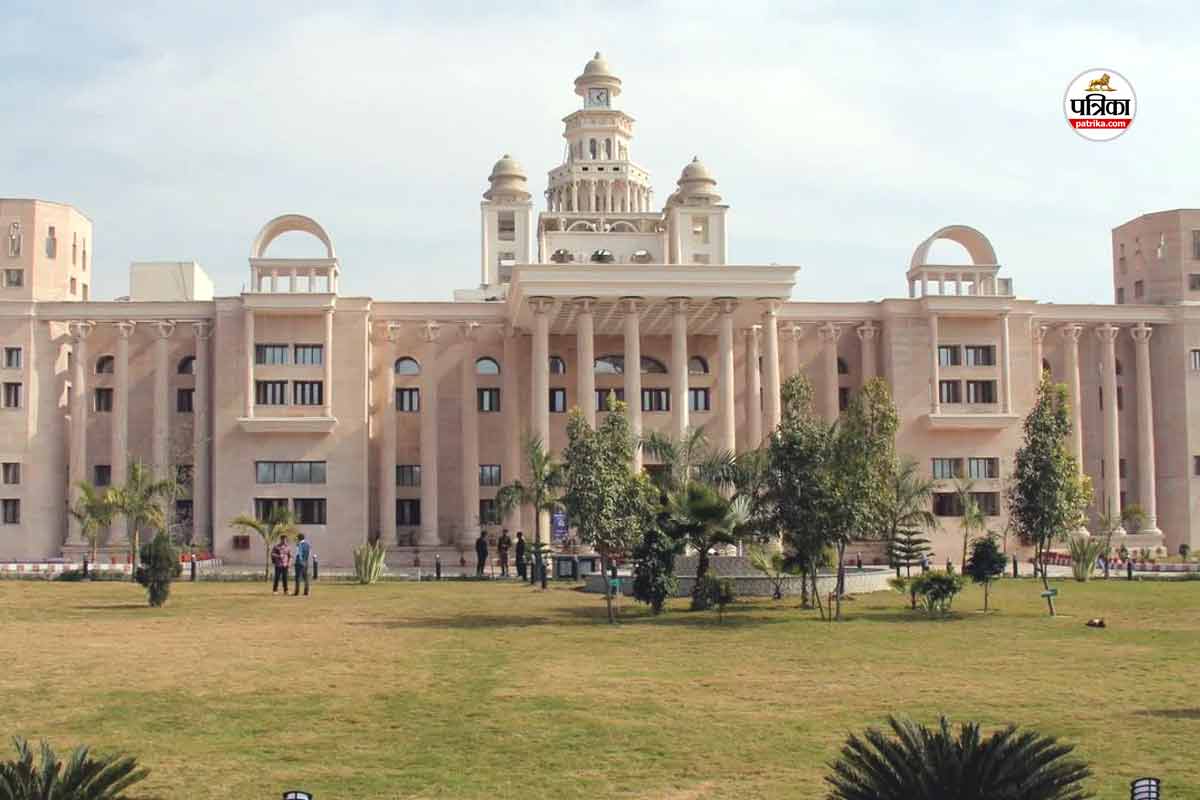 Uttarakhand Technical University paper leak