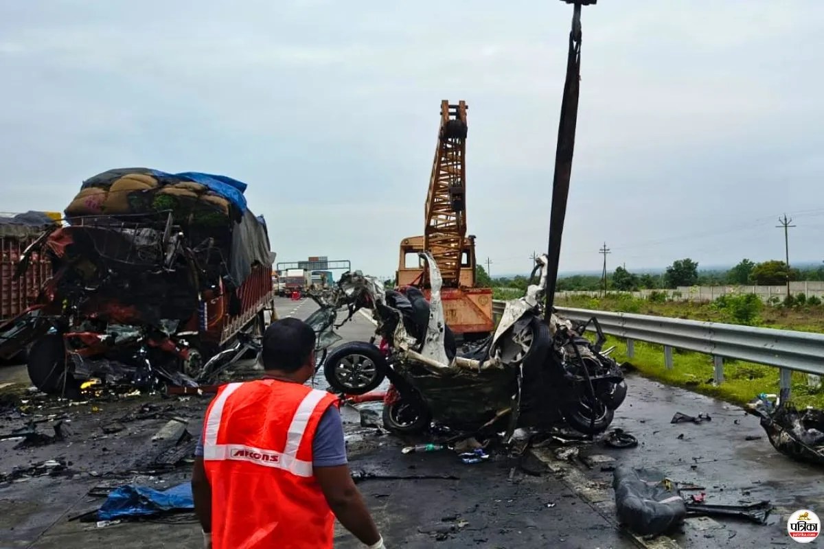 Samruddhi Mahamarg Accident news