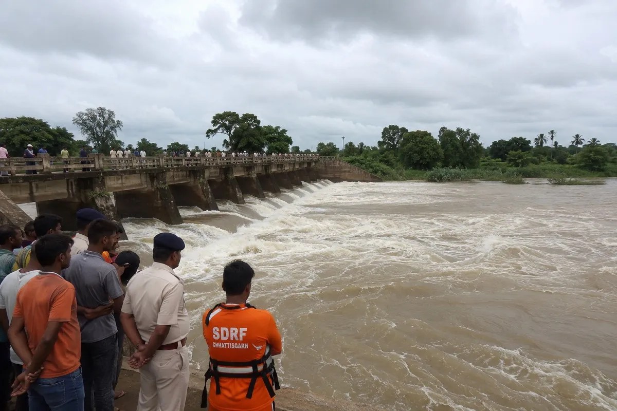 Dhamtari anicut accident