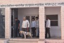 गत 13 जुलाई को बम से उड़ाने की धमकी मिलने के बाद नागौर न्यायालय परिसर की जांच करते सुरक्षा अ​धिकारी।