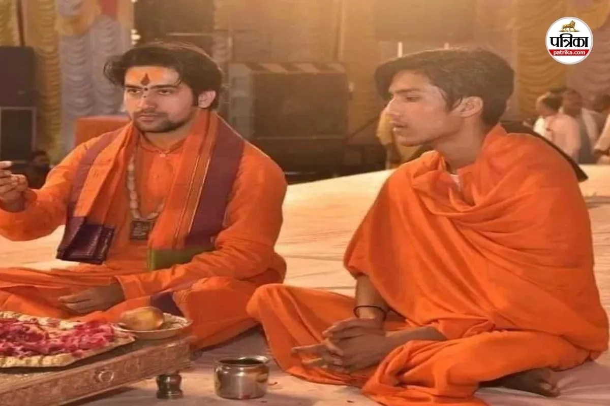 Dhirendra Shastri brother shaligram garg