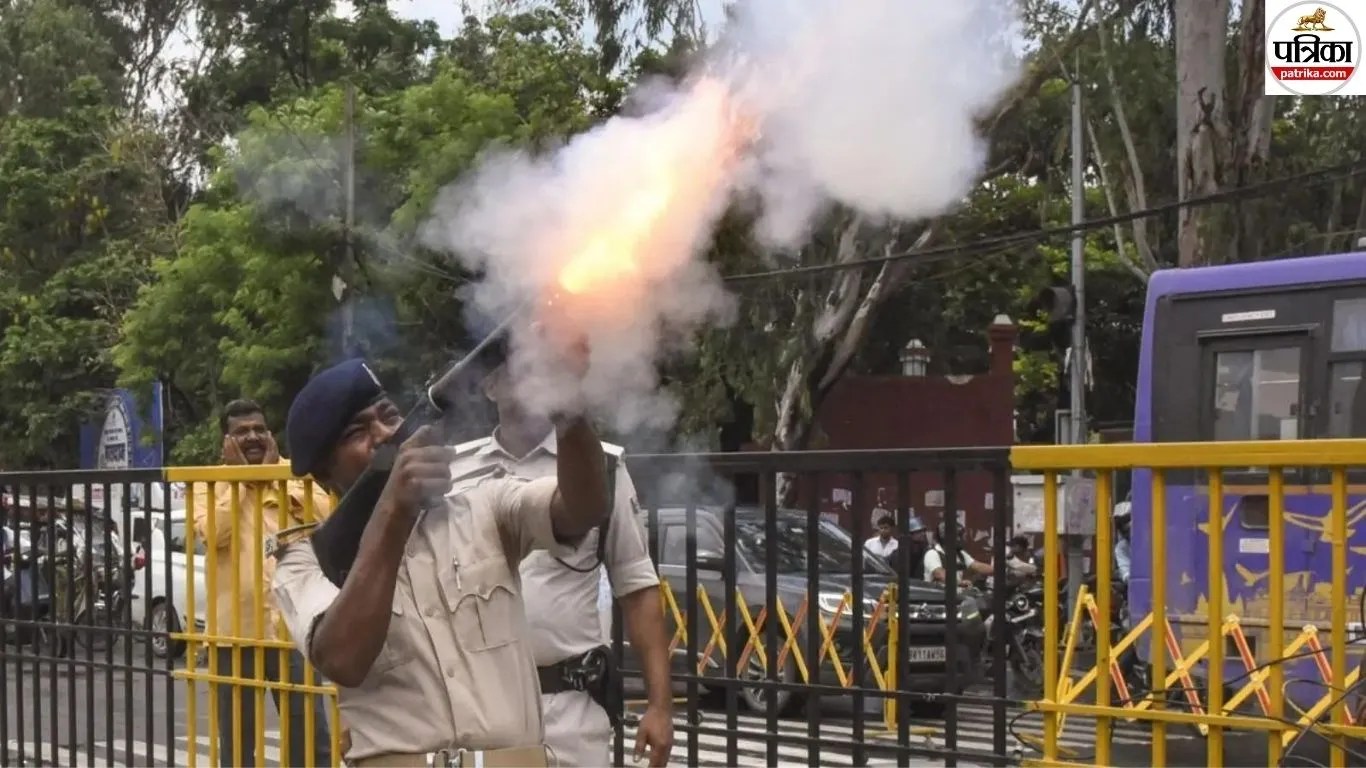 patna-police-lathicharge