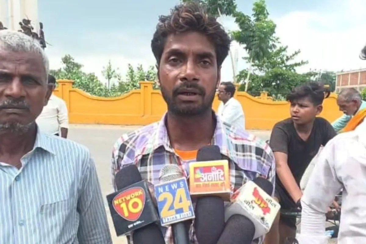 मृतक का भाई फोटो सोर्स पत्रिका