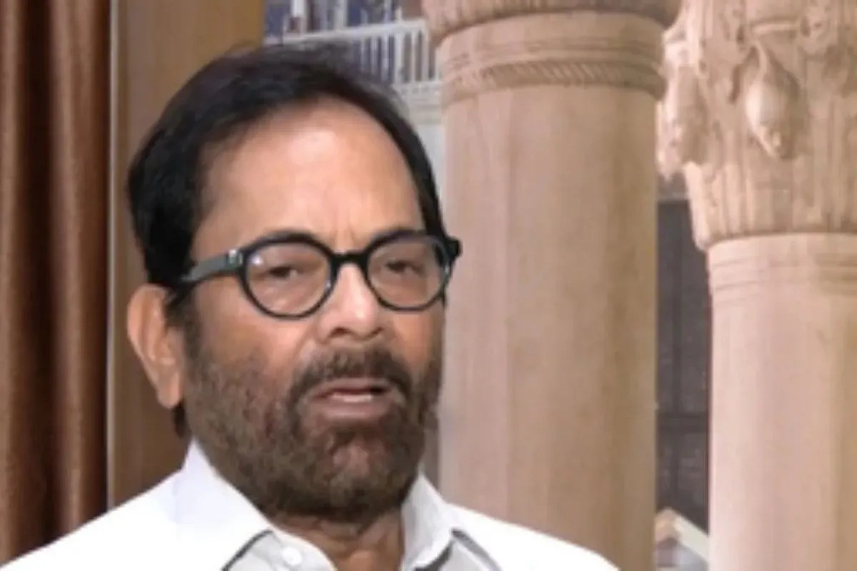 , sy quraishi new book, bjp leader naqvi, political news hindi