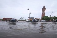 पूर्वी तट के निम्न दबाव क्षेत्र के मध्य प्रदेश पहुंचने से बदला मौसम का मिजाज, दक्षिणी उत्तर प्रदेश में भारी बारिश के आसार, अन्य हिस्सों में छिटपुट वर्षा की संभावना (फोटो सोर्स : Ritesh Singh )