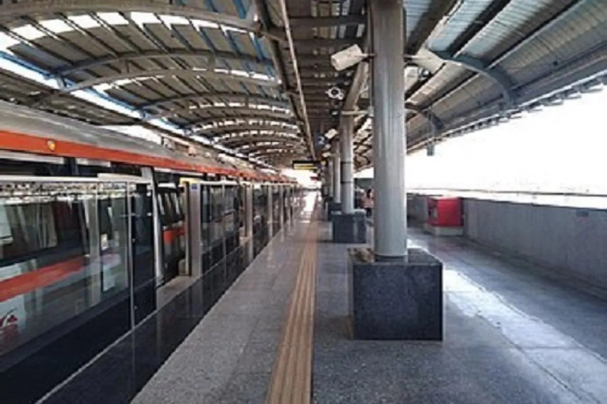 metro train in ahmedabad
