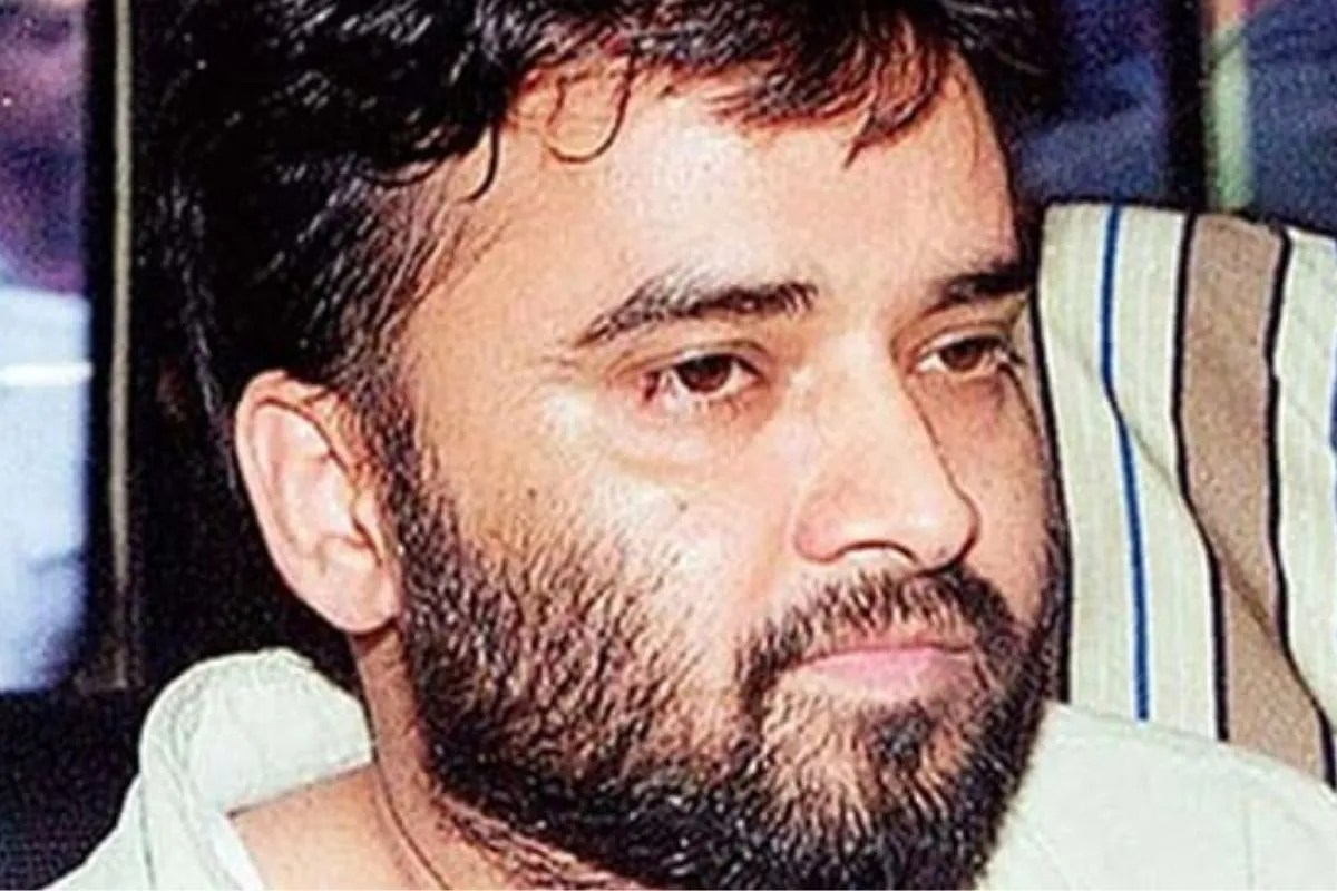Multiple devices recovered from terrorist Aftab ansari cell.