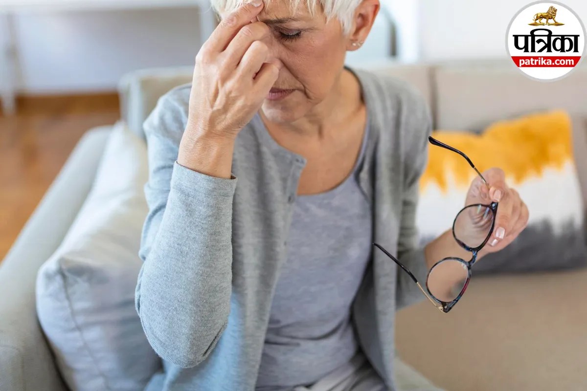 Balint syndrome symptoms,Optic ataxia causes,Simultanagnosia visual disorder,