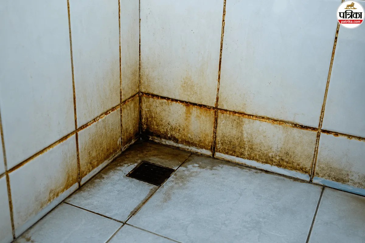 Bathroom Slippery Floor Cleaning, Bathroom Cleaning Hacks