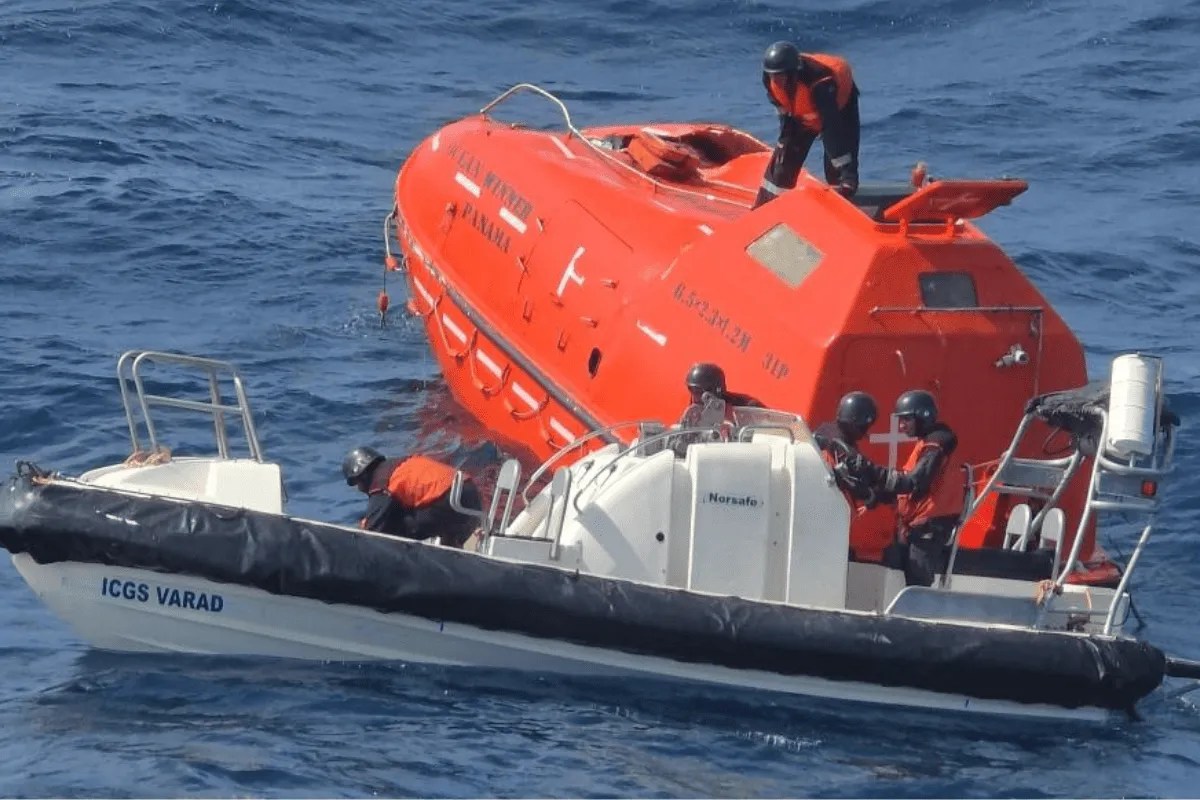 MV Ocean Winner, Bay of Bengal Ship Sinking, Bay of Bengal Ship Accident, Ocean Winner Ship, 22 Crew Members Missing, Indian Coast Guard, Indian Navy, Search and Rescue Operation, Bay of Bengal Rescue Operation,