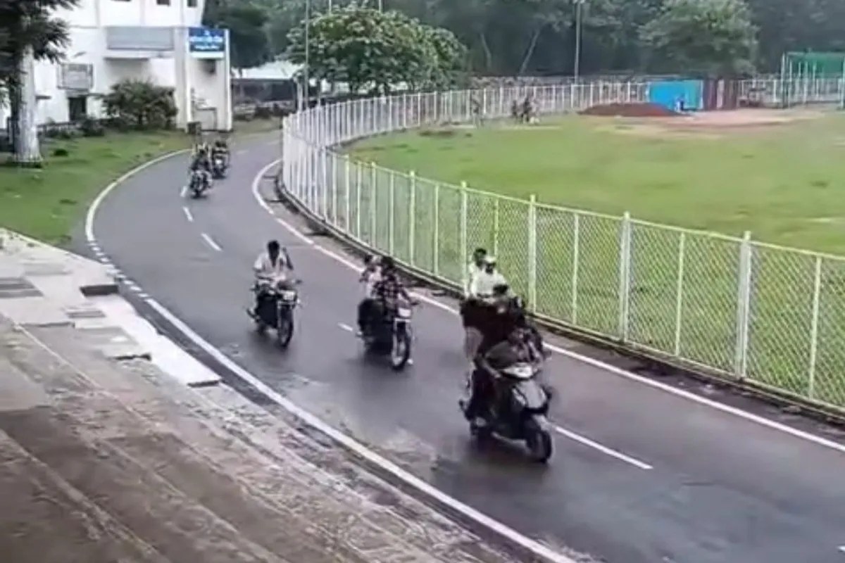 Bikers gang terror in Ambikapur