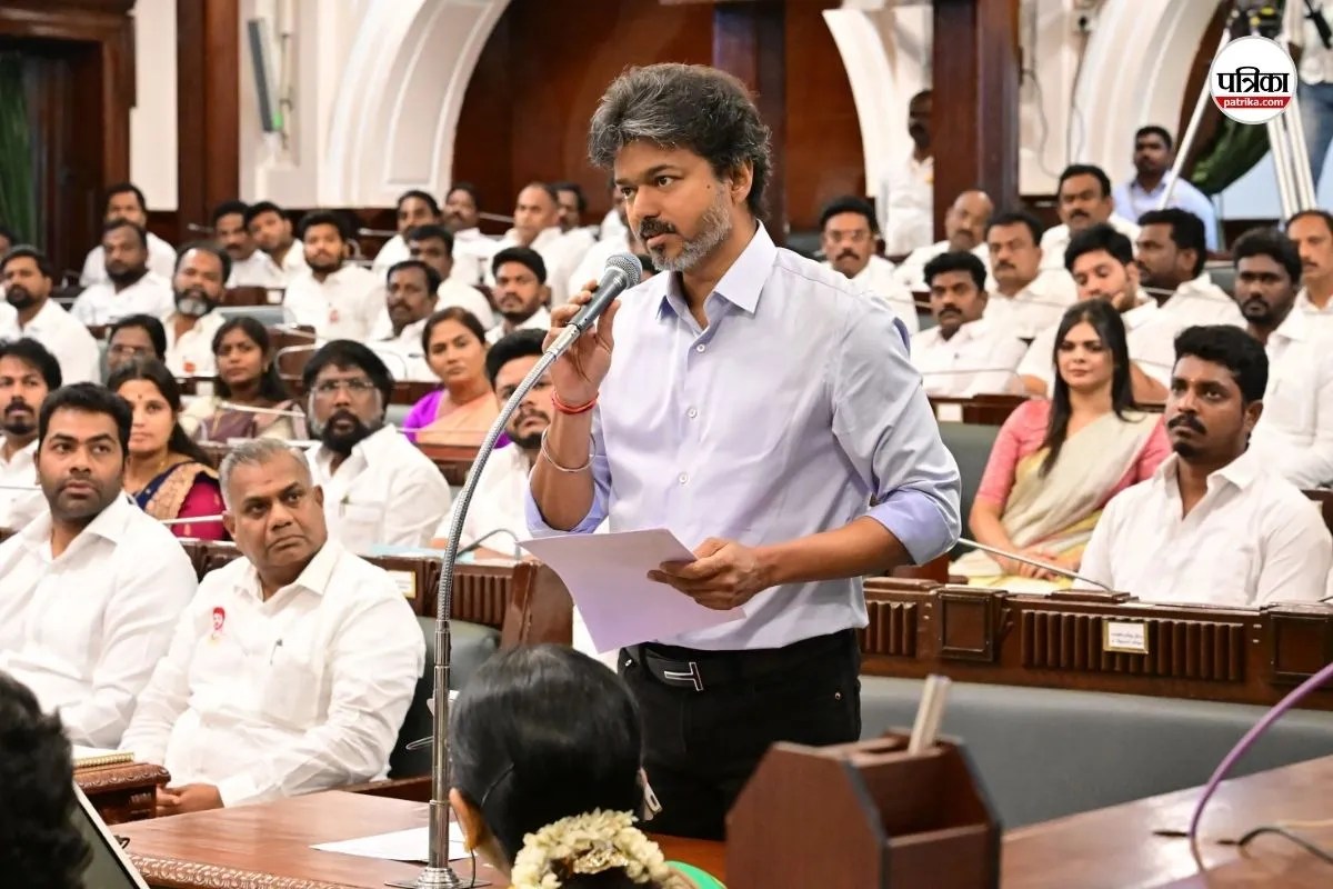Vijay apologises over Karunanidhi remark