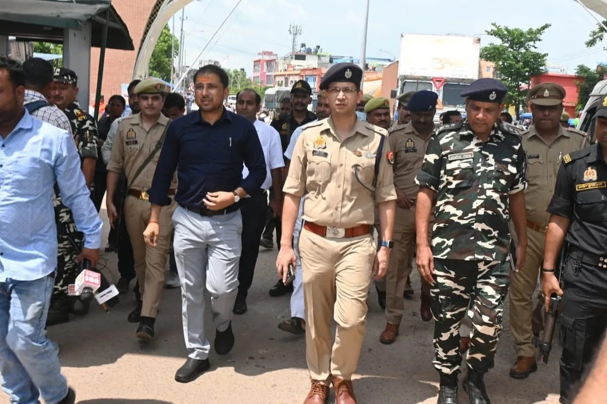 Up news, Nepal border