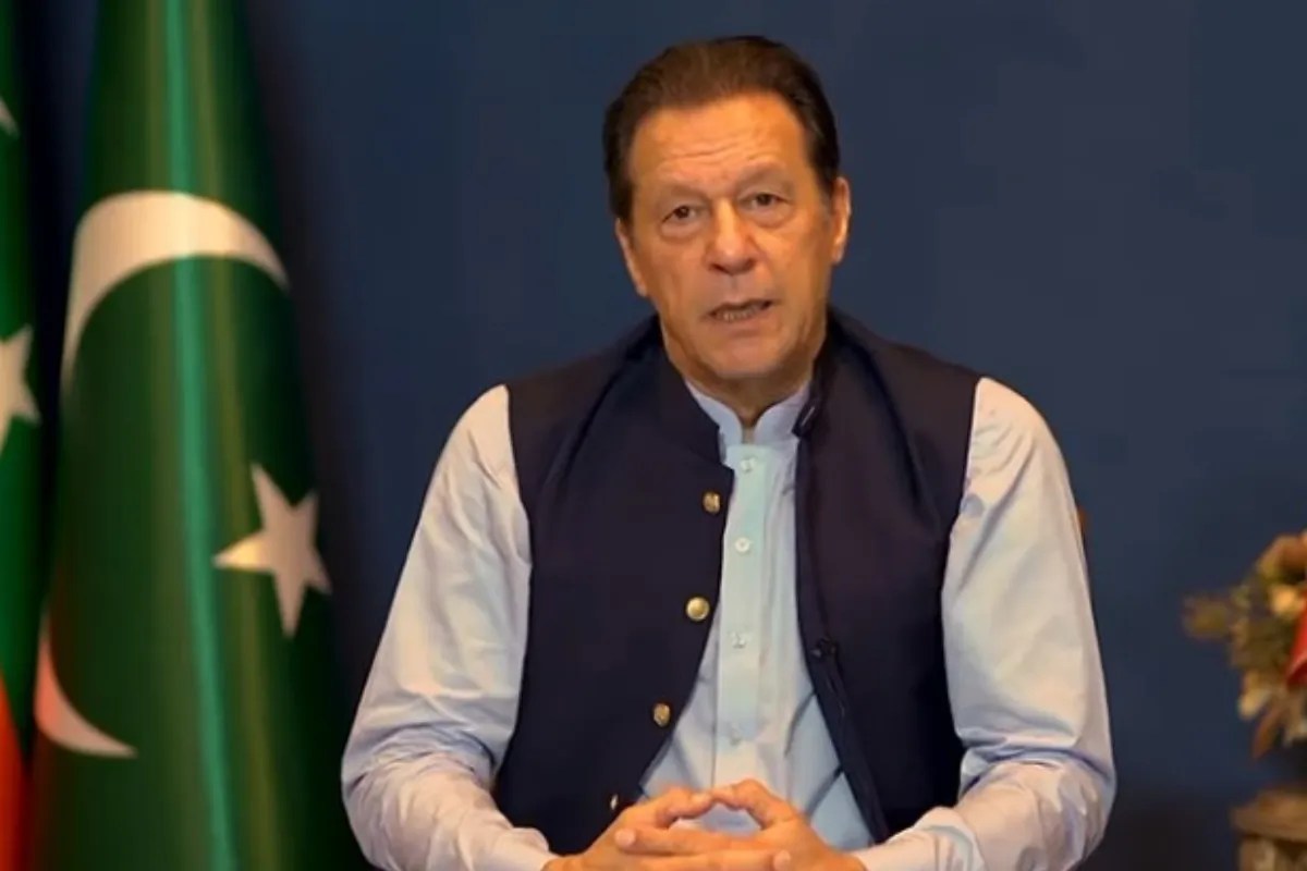 Imran Khan, Imran Khan Health, Imran Khan Latest News, Sunil Gavaskar, Kapil Dev, Shehbaz Sharif, Imran Khan Jail, Imran Khan Medical Treatment, Former Cricket Captains,