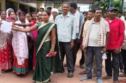 Mass resignation by Pratappur Panchs