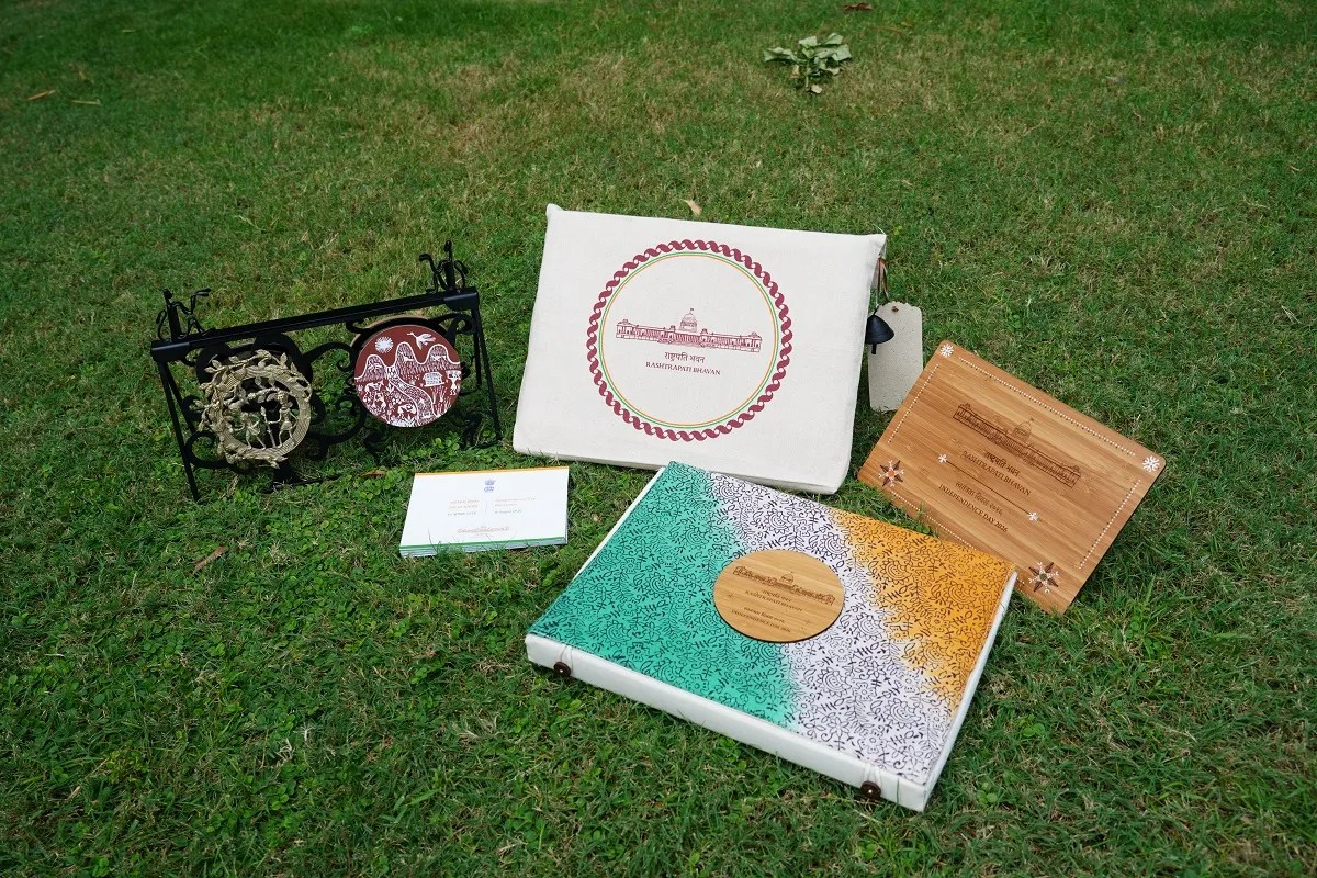 nid design invitation kit
