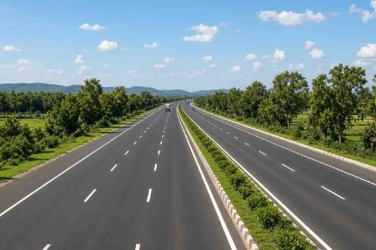 Idore-Depalpur road: इंदौर-देपालपुर रोड, प्रतिकात्मक फोटो (Photo Source: AI Image)