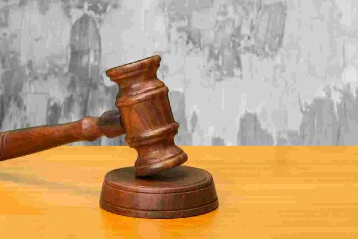 High court news: मुआवजे से कटौती करना गैरकानूनी, प्रतिकात्मक फोटो (Photo Source- freepik)