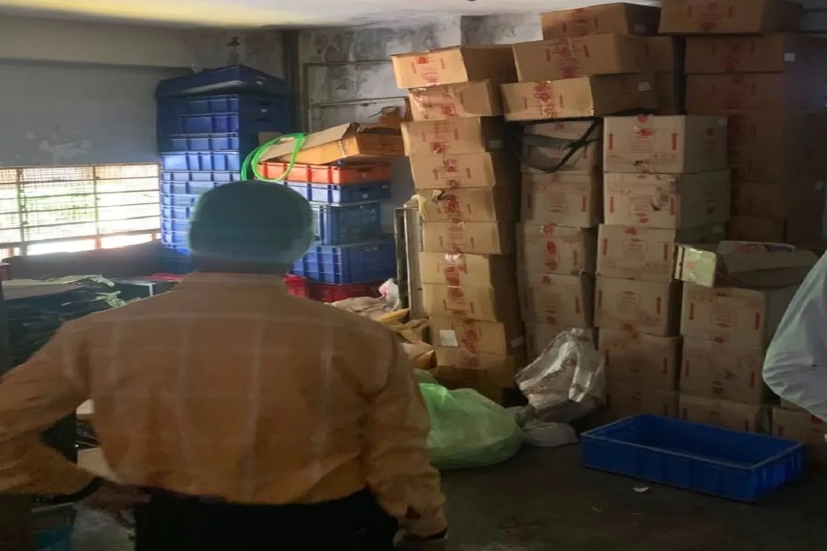 Expired food found in railway base kitchens; ₹40 lakh fine imposed