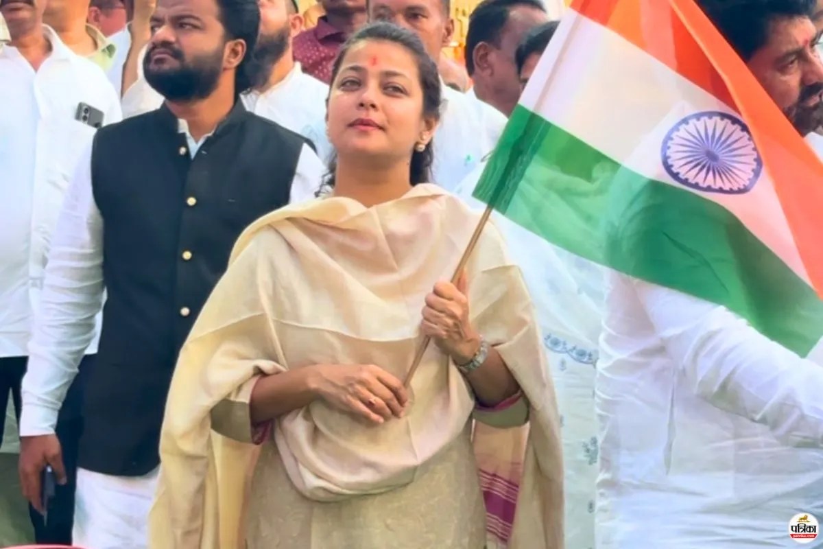 Praniti Shinde Vande Mataram Controversy