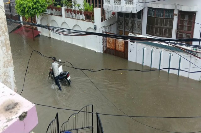 HeavyRain ,Lucknow Weather