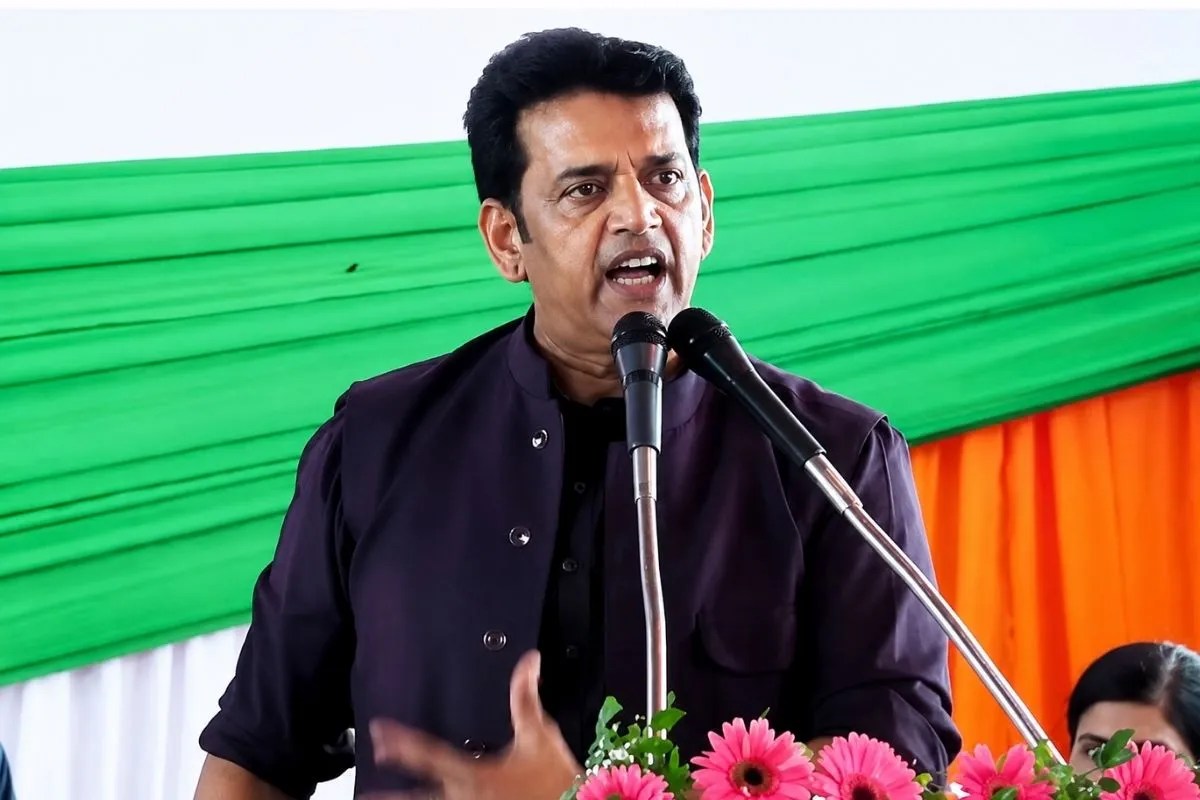 Ravi Kishan Viral Video