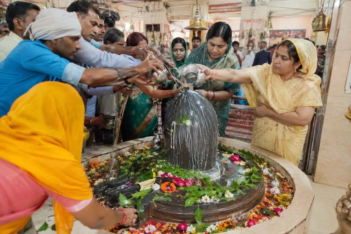 sawan shivratri 2026 jalabhishek shubh muhurat puja vidhi
