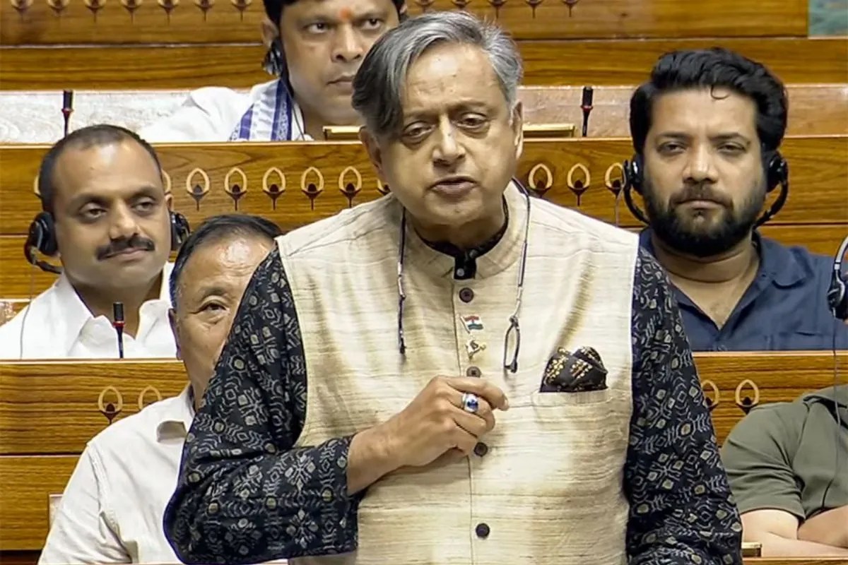 Shashi Tharoor