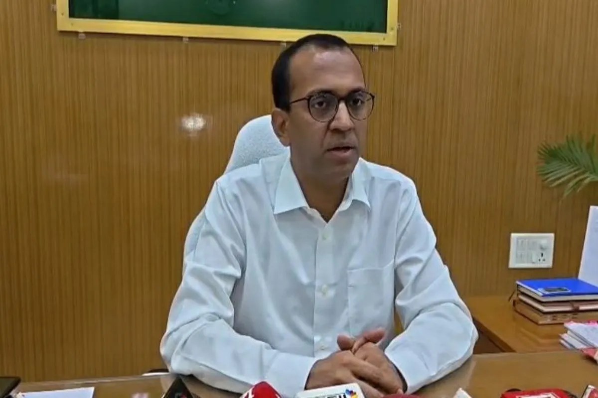 Collector took meeting of Health Department