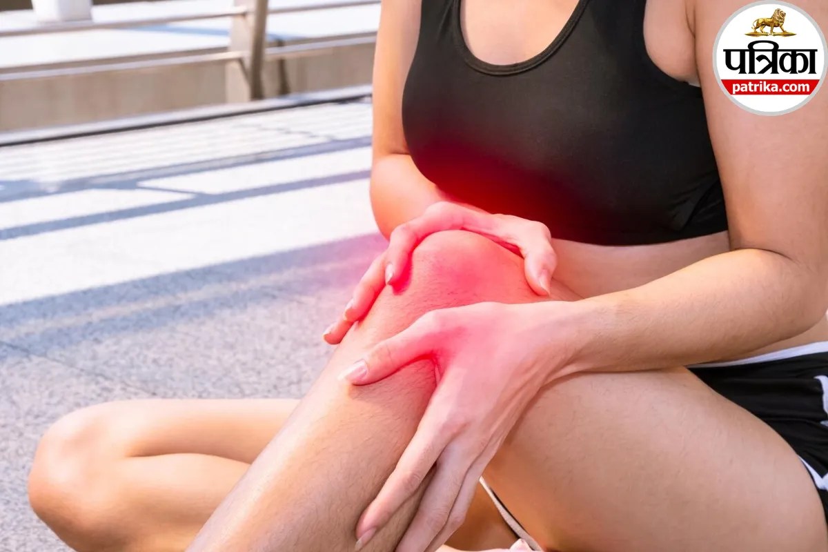 Swollen knee causes,Knee pain and swelling,Water in knee joint symptoms,