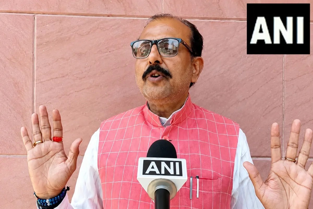 Thakur Raghuraj Singh, UP Politics