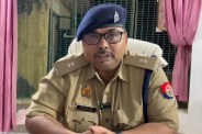 घटना की जानकारी देते अपर पुलिस अधीक्षक, फोटो सोर्स- वीडियो ग्रैब फतेहगढ़ पुलिस