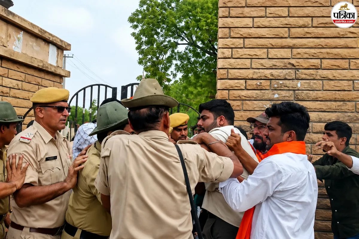Barmer PG College ABVP Protest