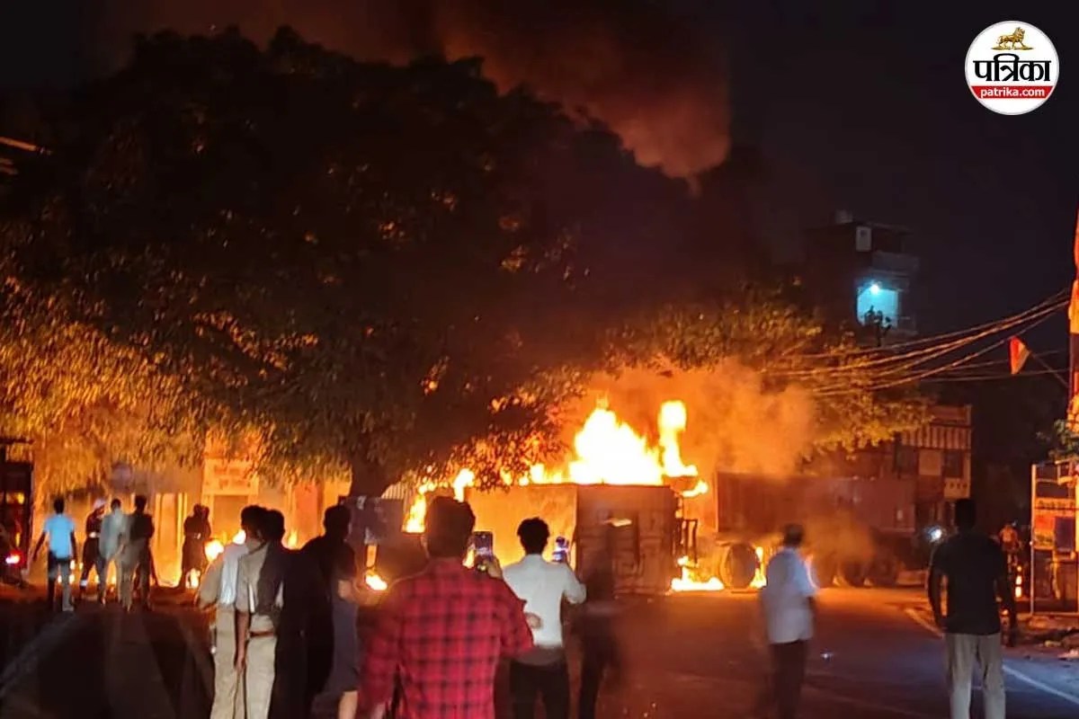 bijnor container fire accident two dead