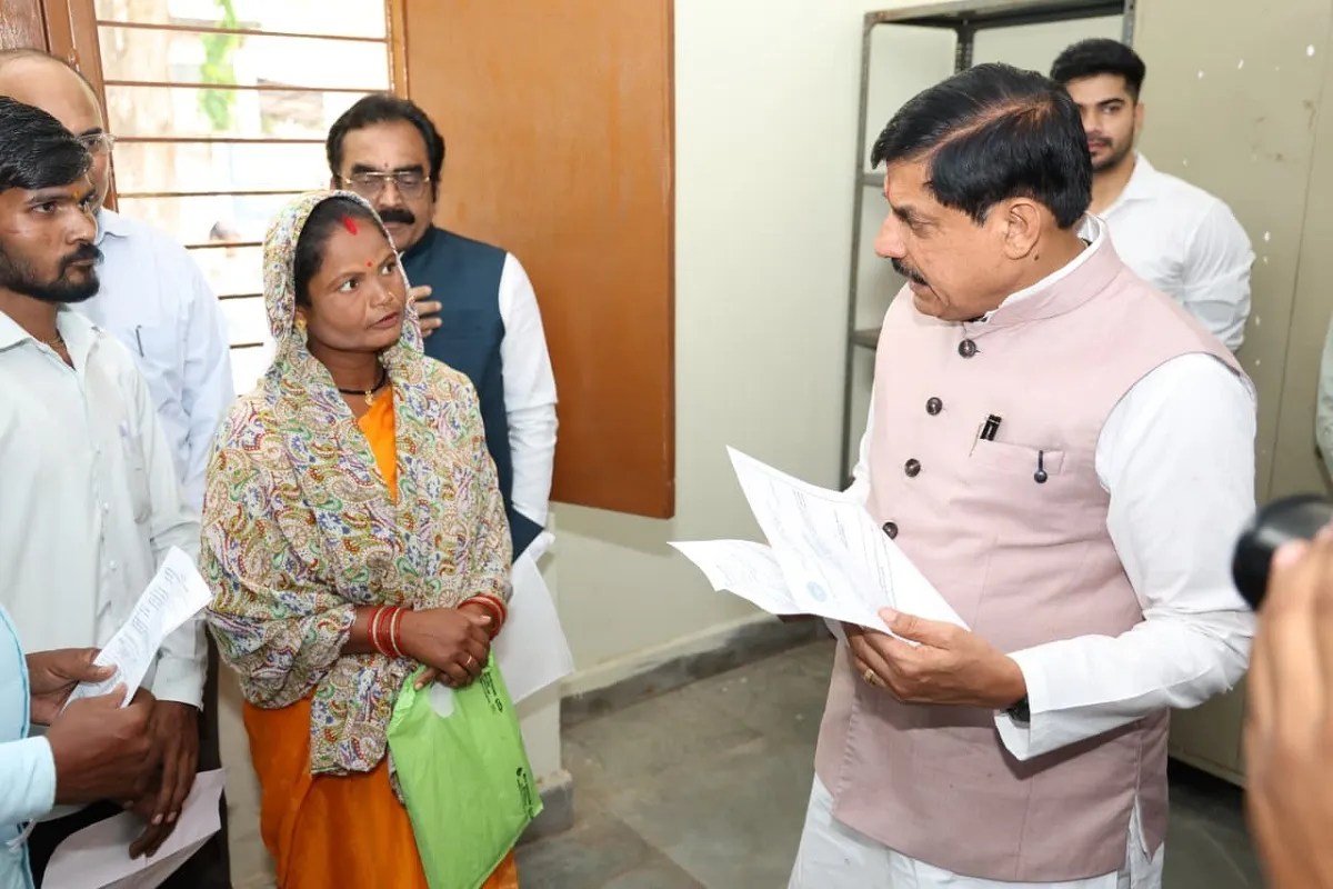 Action: 6 घंटे रहे प्रदेश के मुखिया, शिकायतों पर लिया सख्त एक्शन, शासकीय पदों पर नई भर्तियों की शुरुआत