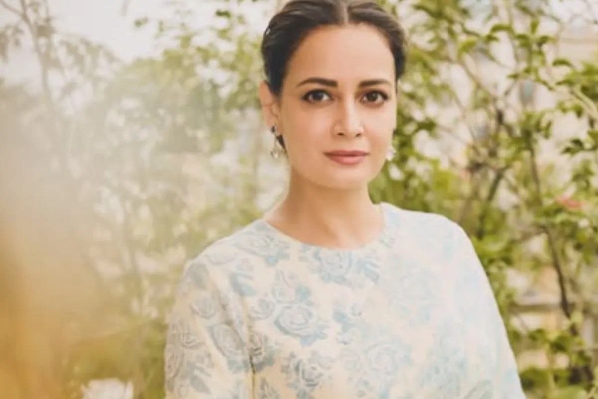 Dia Mirza Male Co-stars