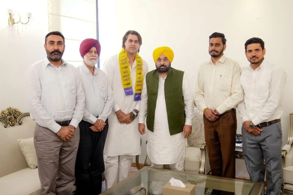 former cricketer manpreet gony