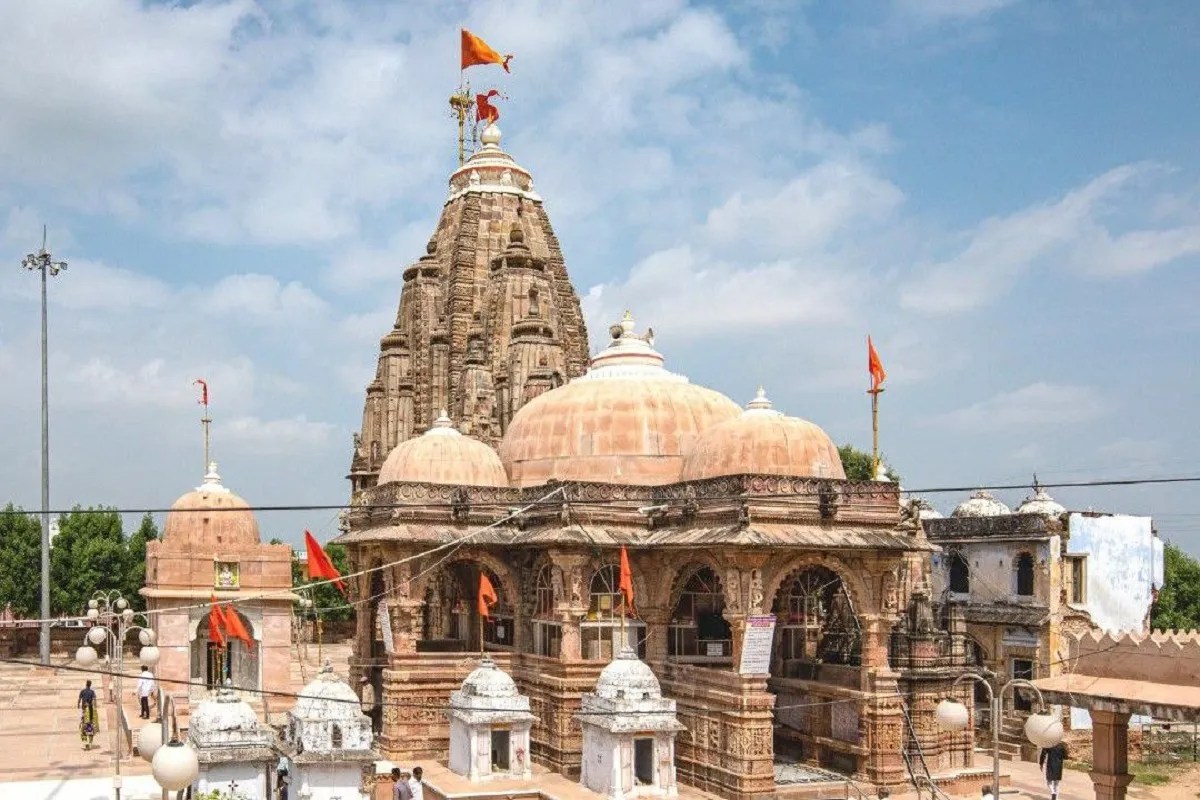 Hatkeshwar Mahadev Temple Renowned for Its Unique Architecture