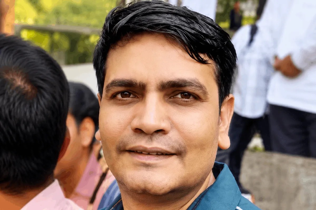 indore engineer accident driver left injured