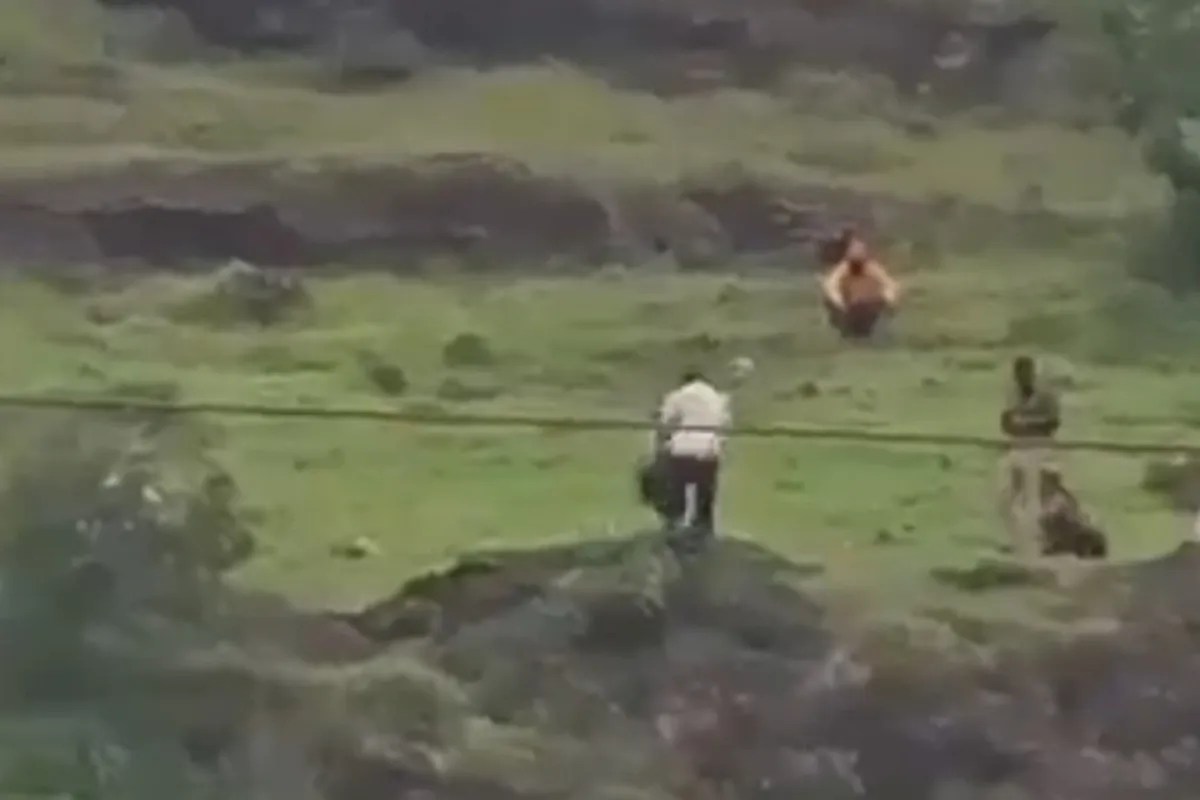 iPhone dispute triple suicide