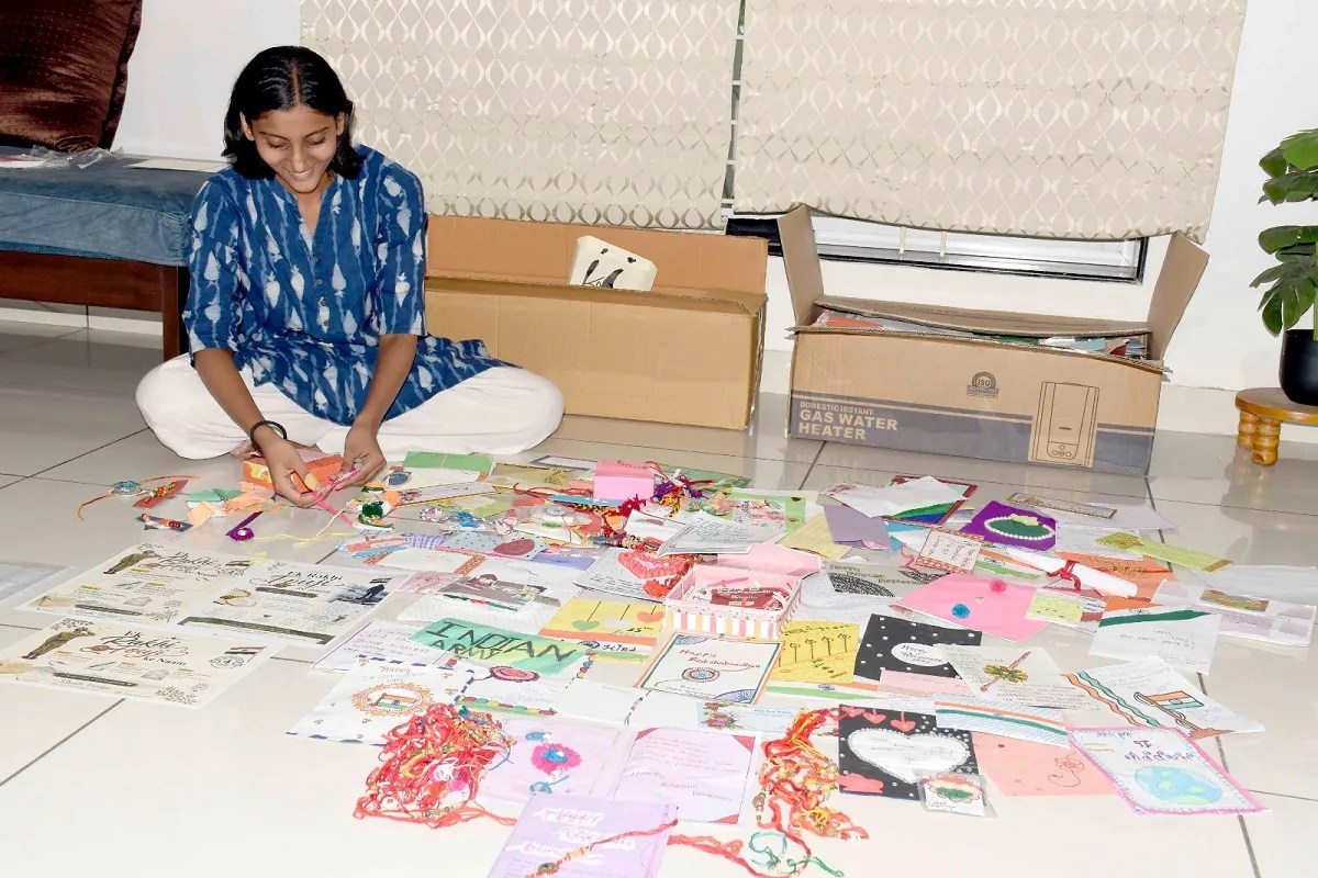 khushi from anand has been sending rakhis to soldiers for four years