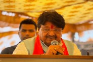 कैलाश विजयवर्गीय ने इंदौर में सरकारी जमीन पर करवाए निर्माण