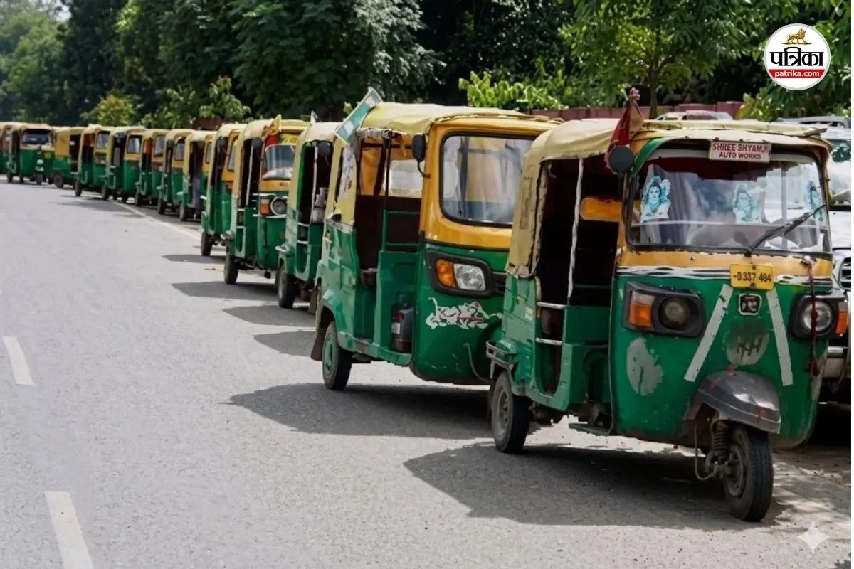 Maharashtra auto taxi drivers Marathi rule