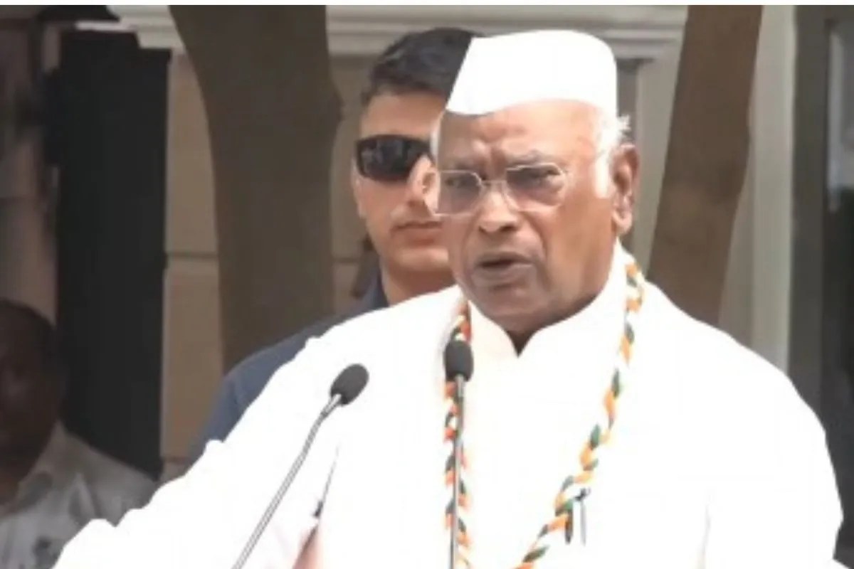 Vande Mataram Controversy