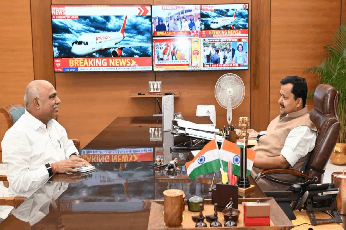 हेमंत खंडेलवाल ने दिल्ली में नितिन नवीन से की मुलाकात