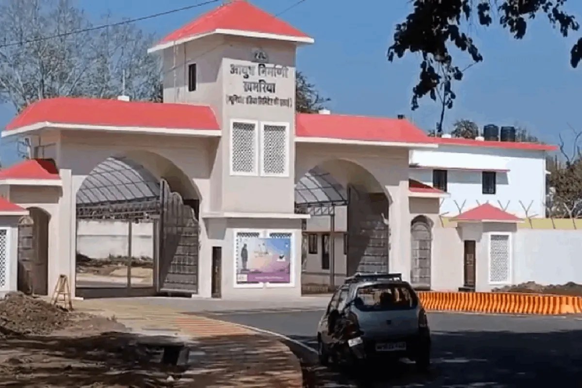 explosion at ordnance factory khamaria in jabalpur