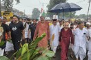 prahlad patel and jitu patwari attend the jabalpur kanwar yatra