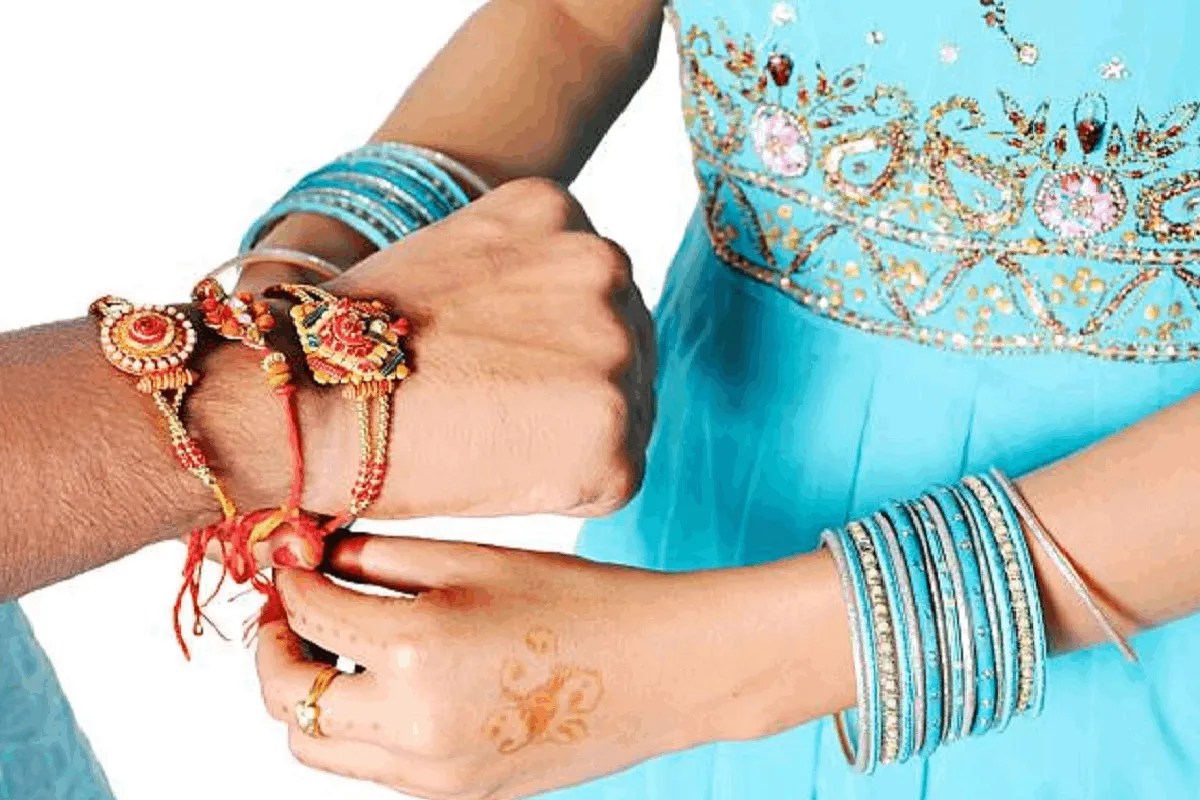 woman from dhamangaon amravati found in indore